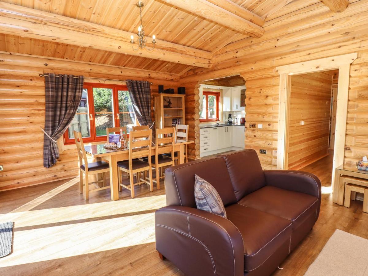 Holly Lodge オークハム エクステリア 写真