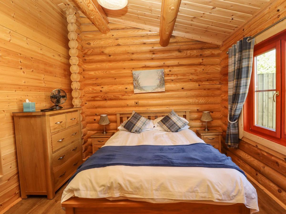 Holly Lodge オークハム エクステリア 写真